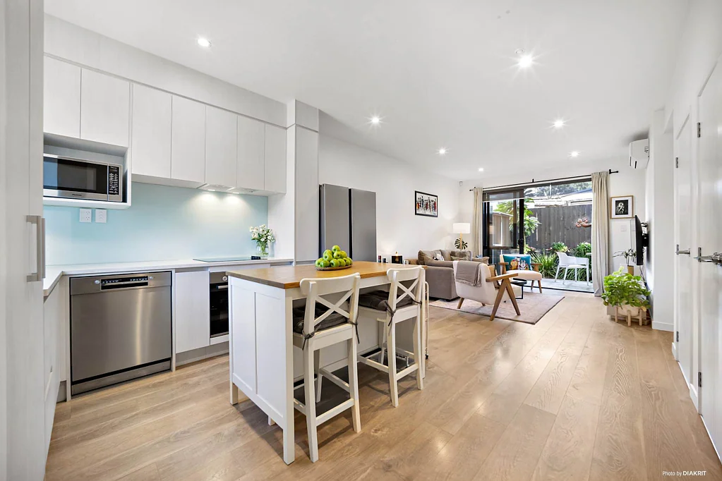 Te Atatu Peninsula 3Phòng ngủ Modern Design on the Peninsula