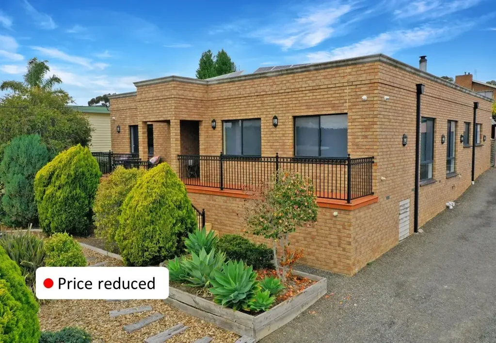 Stawell 4침실 Stand Out Styling, Space to Spare, Solar Savings.