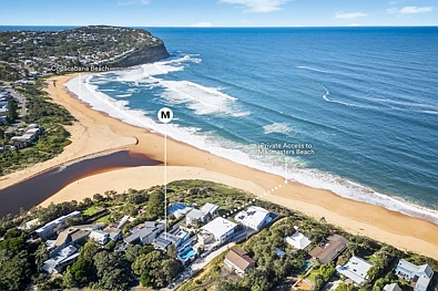 Macmasters Beach 3chambre Impeccably crafted with luxurious finishes throughout