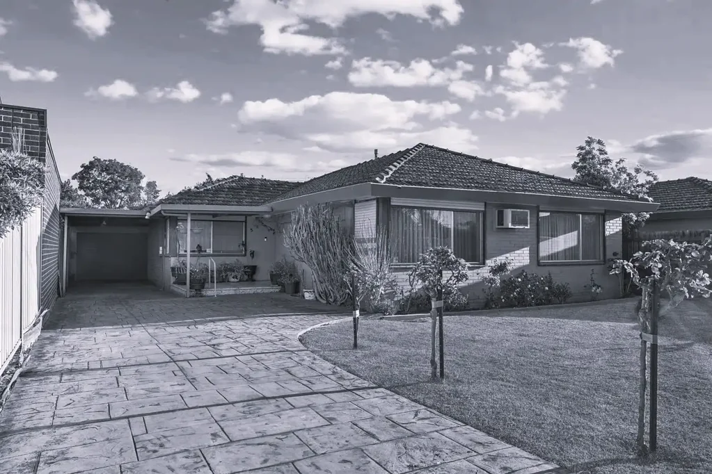 Spacious 3-Bedroom Home in Prime Keilor East Location