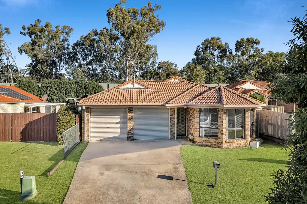 Forest Lake 4ਬੈੱਡਰੂਮ BRIGHT, FRESH & JUST LISTED!!