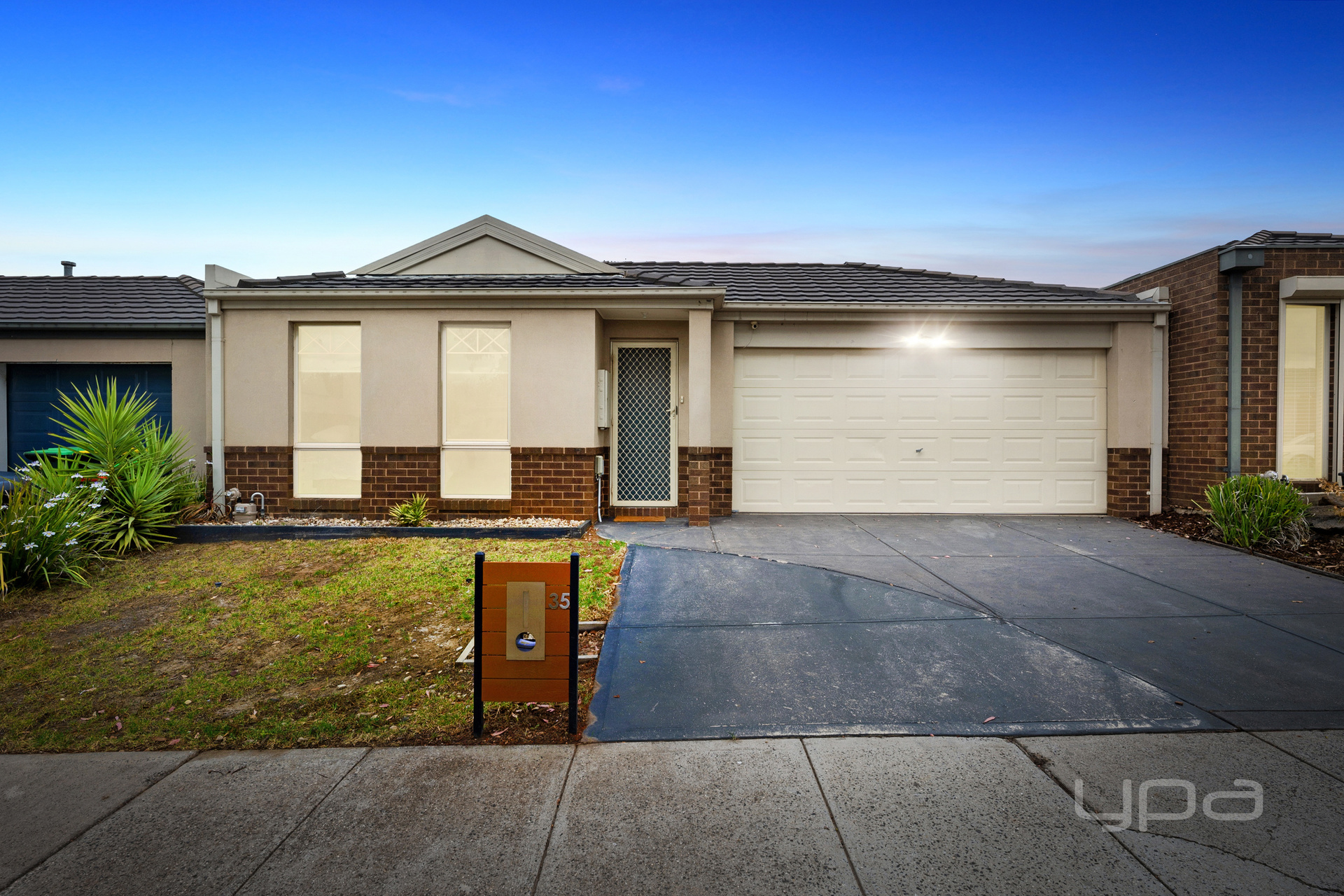 35 TANDARA CCT, MELTON WEST VIC 3337, 0房, 0浴, House