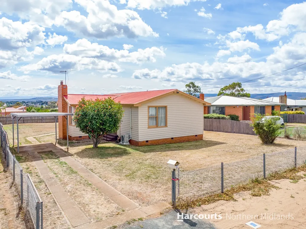 14 New Street, Campbell Town, TAS 7210