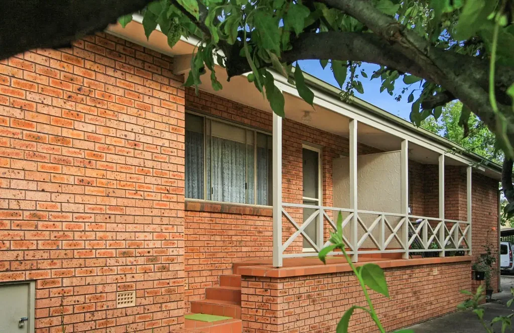 Cozy two-bedroom unit in a peaceful location