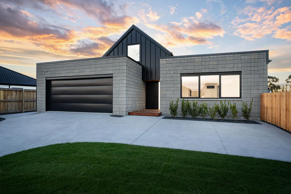 Marshland 4 Bedroom Brand New with Premium Finishes