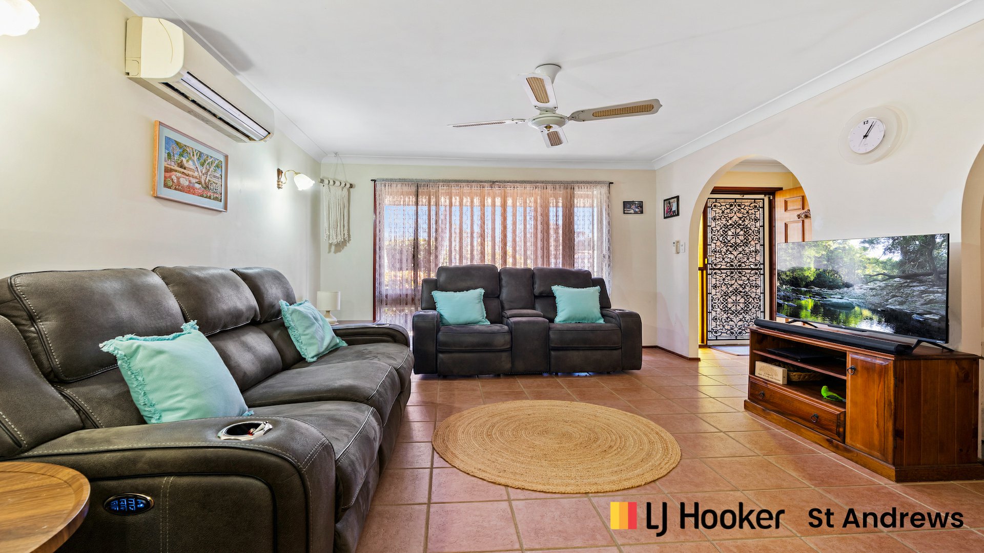 26 BALLANTRAE DR, ST ANDREWS NSW 2566, 0 રૂમ, 0 બાથરૂમ, House