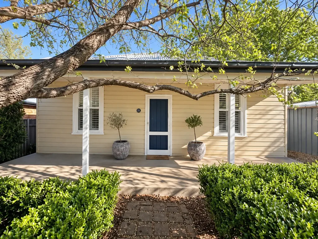 Charming Three-Bedroom Cottage with Character & Convenience
