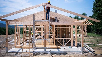 NZ建筑业迎来曙光？新宅审批量正在触底，这类住宅仍是主力！