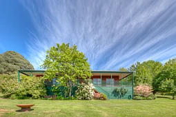 11 Higgs Lane, Wandiligong