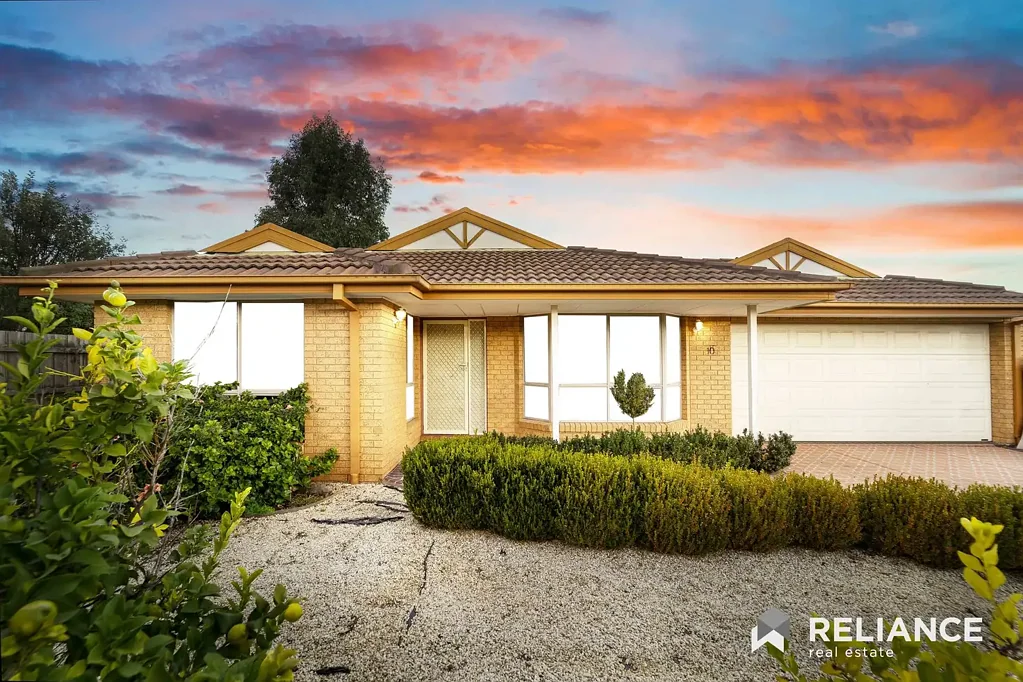 A perfectly positioned family lifestyle in Cambridge estate!!!