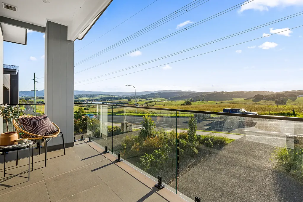 Modern 3 Bedroom Townhouse