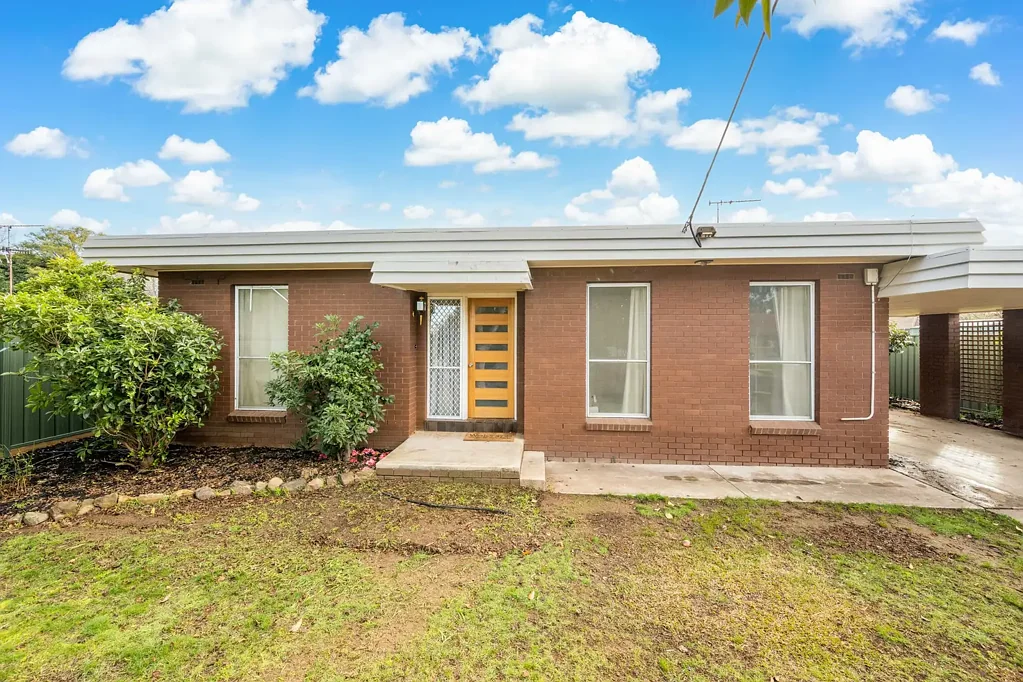 Mooroopna 4房  Spacious Home in Prime Mooroopna Location!