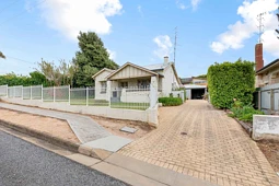 24 McFarlane Avenue, Port Lincoln