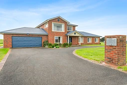 1100 Tower Hill Road, Koroit