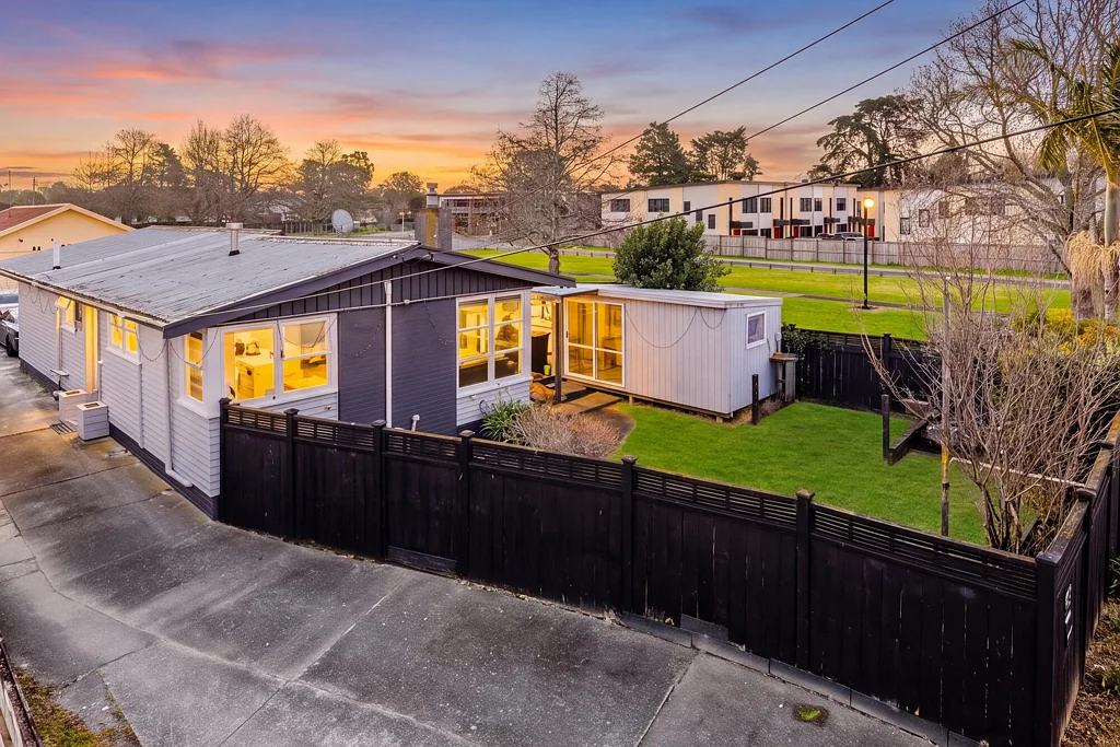 Papatoetoe 3房  Overseas Vendor - This Property Must Be Sold