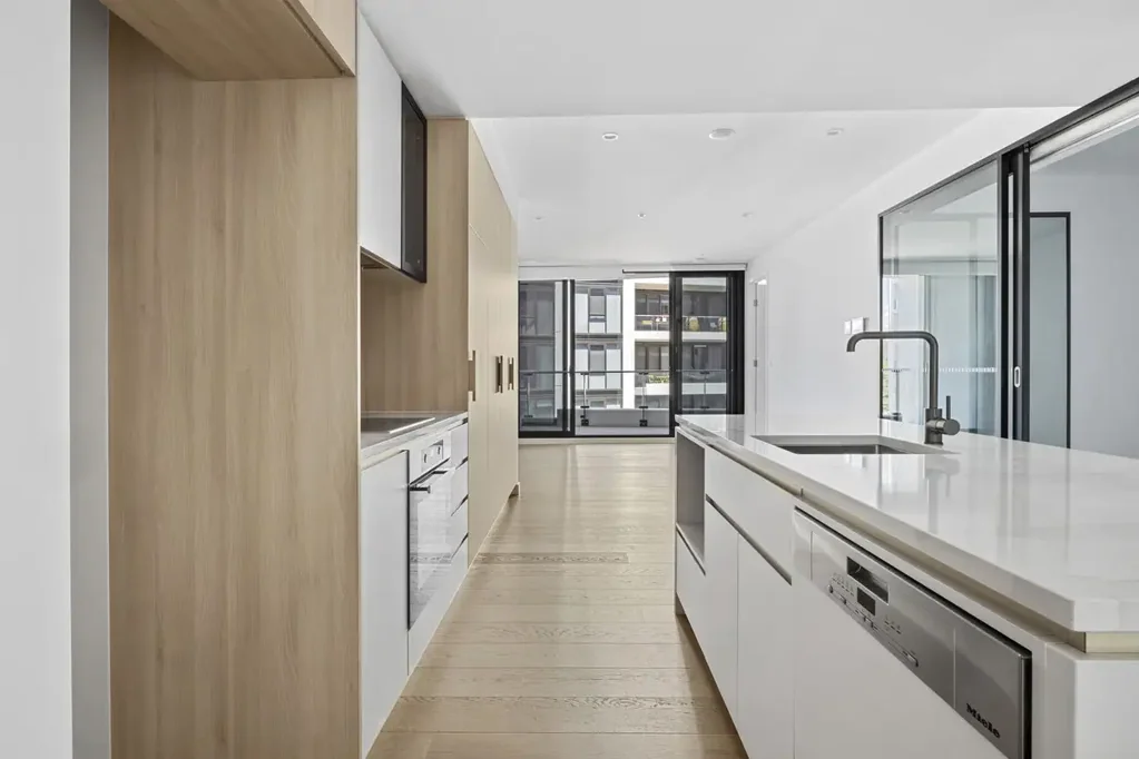Living At The Griffin
