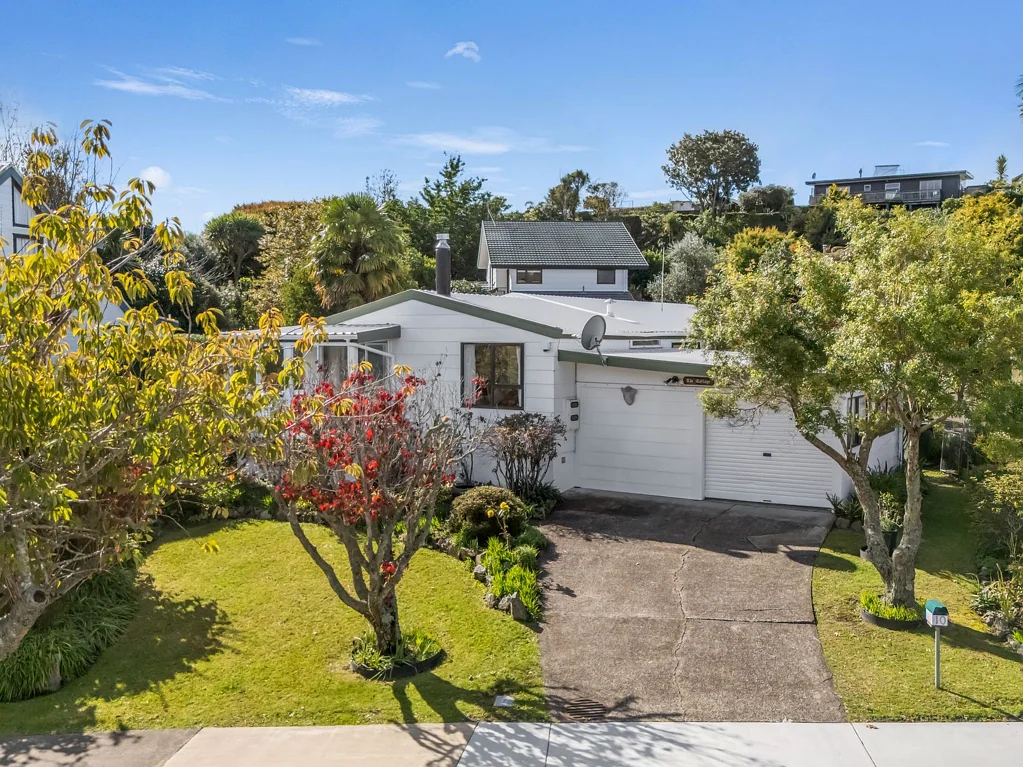 Whakatane 3房  The Cottage - A Cherished Home of 45 Years