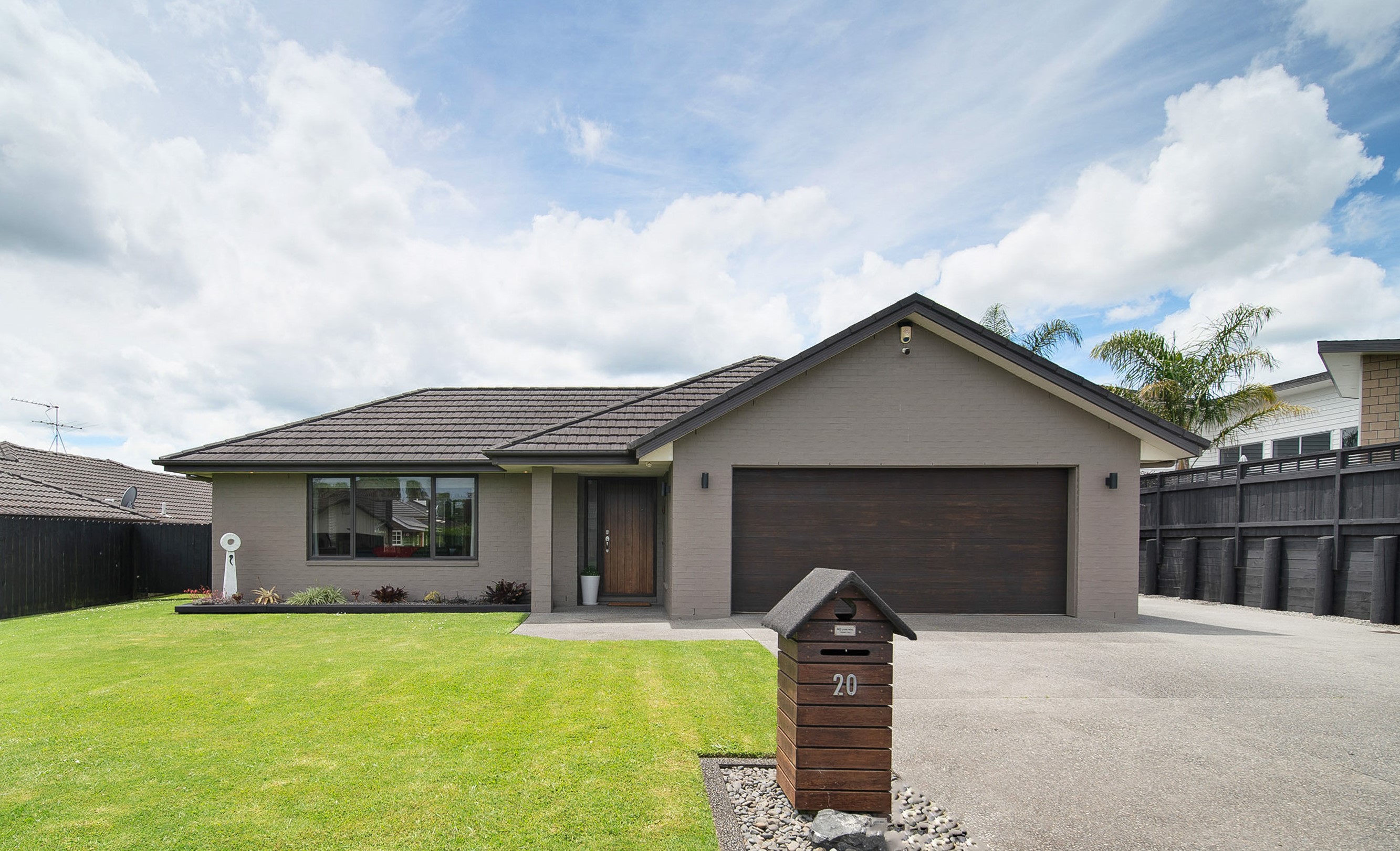 20 Parkhaven Drive, Rosehill, Auckland - Papakura, 4房, 2浴, House