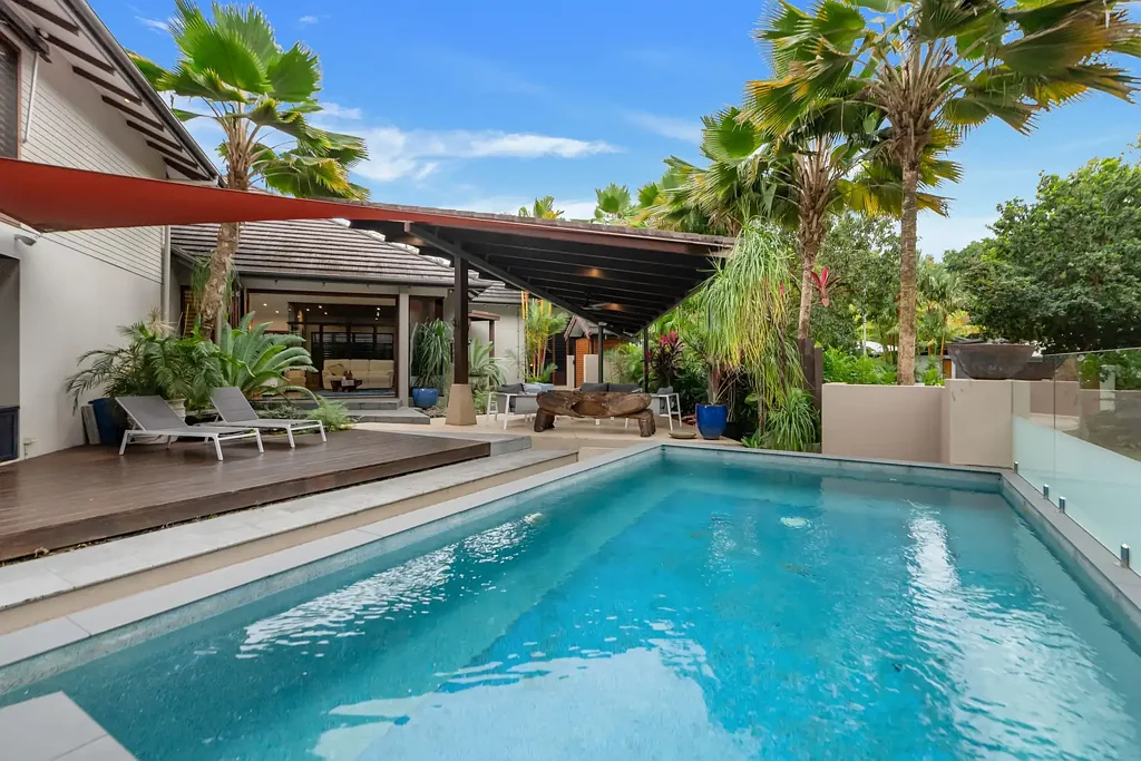22 Litara Court, Palm Cove, QLD 4879