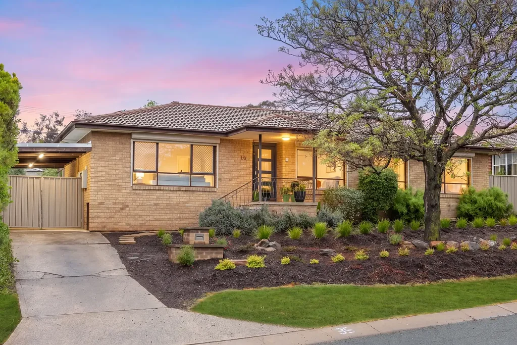 Wanniassa 4 Bedroom Space to live and entertain