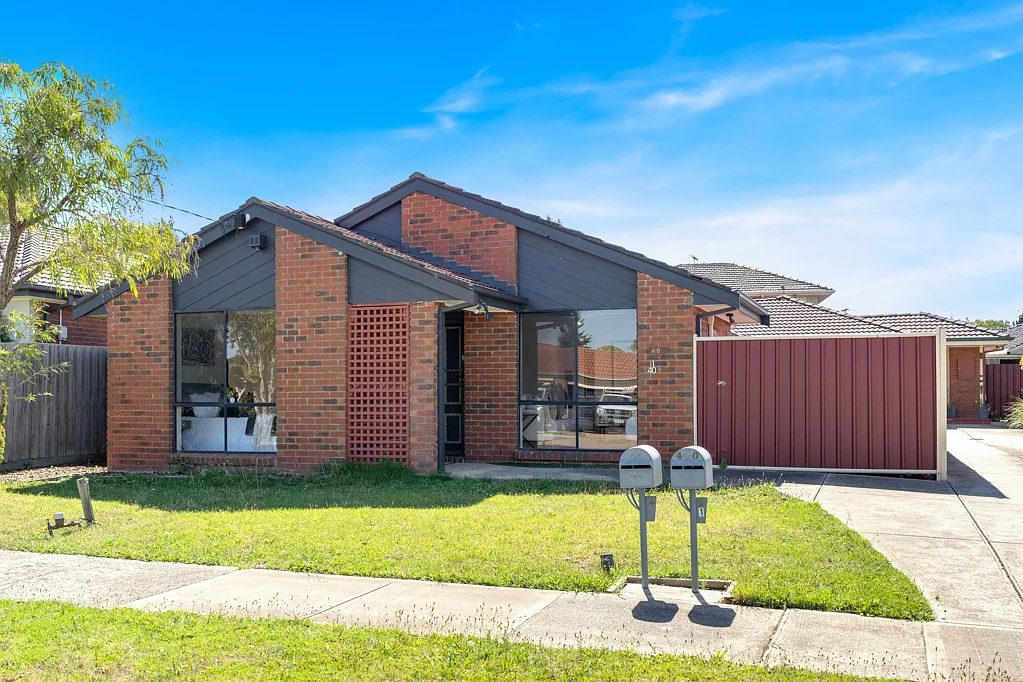 1/40 Gillingham Crescent, Craigieburn, VIC 3064