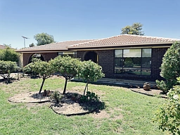 7 Roberts Ave, Balaklava