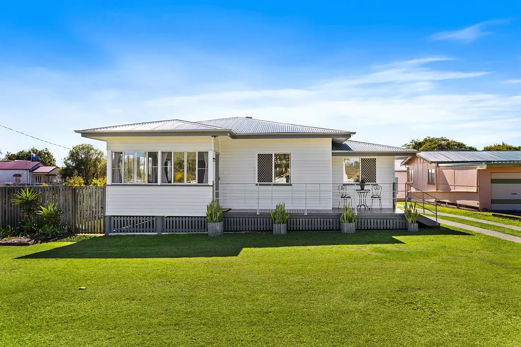 Maryborough 3房  Renovated Gem with River Views