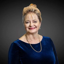 Adrienne Robinson