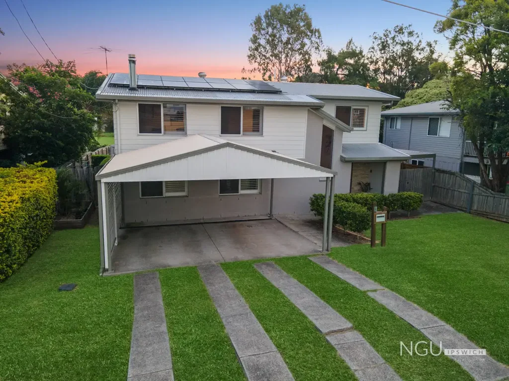 8 Madden Street, Silkstone, QLD 4304