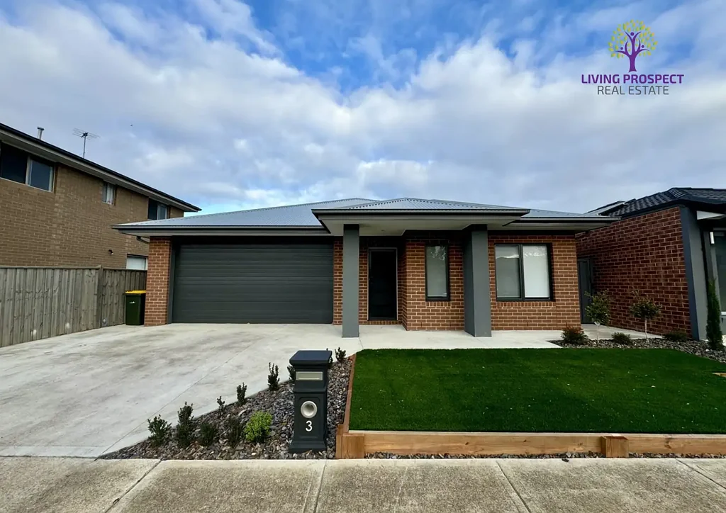 Elevated Living in Upper Point Cook!