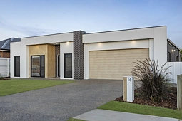 16 O'Neill Circuit, Kearneys Spring