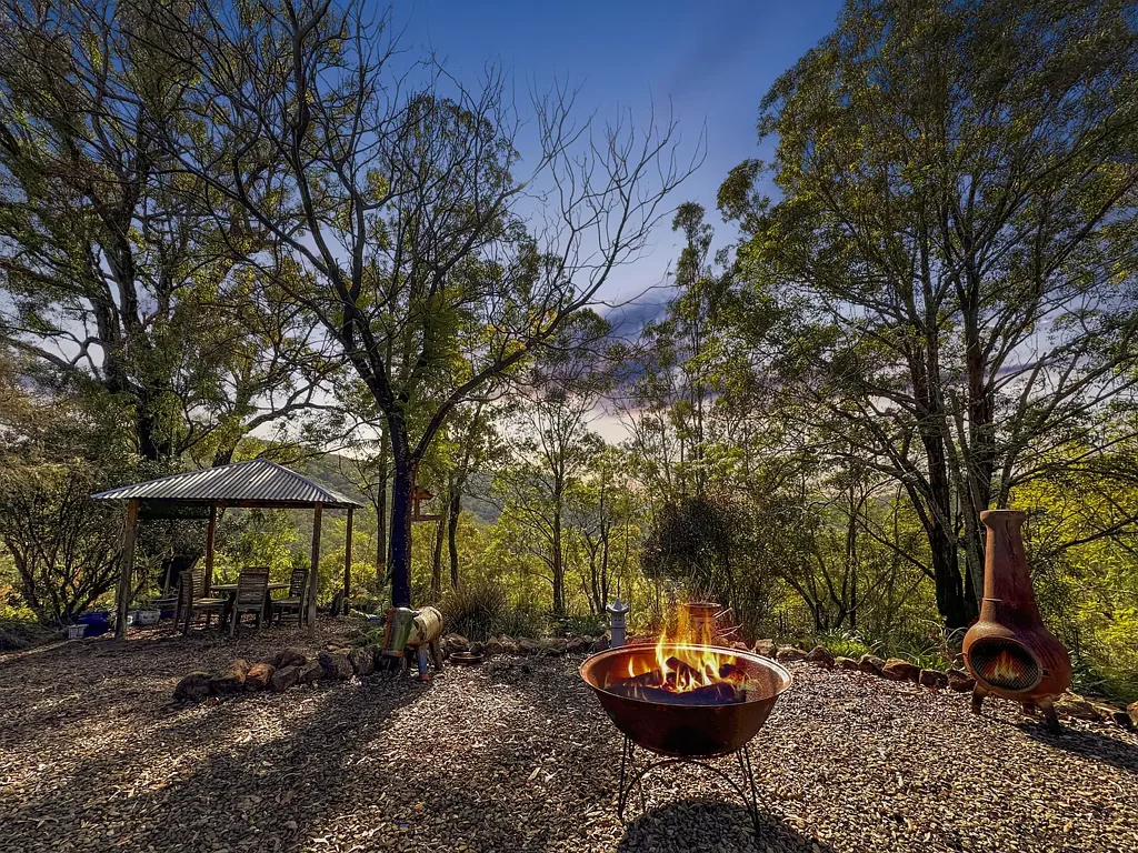 2127 Wollombi Road, Sweetmans Creek, NSW 2325