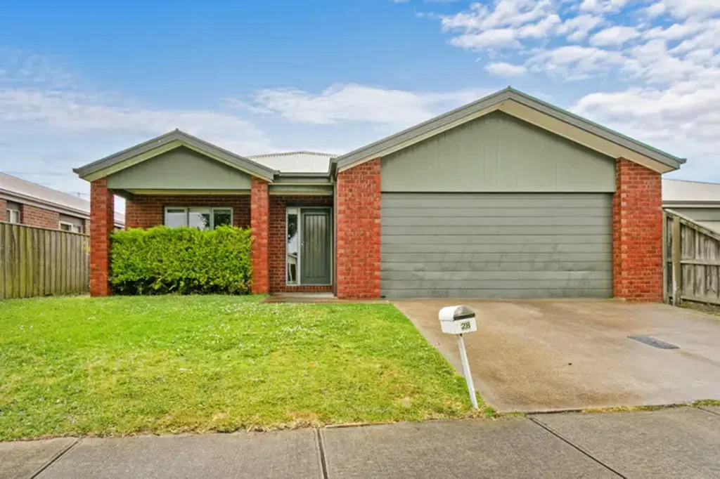 Neat & Spacious 4-Bedroom Home