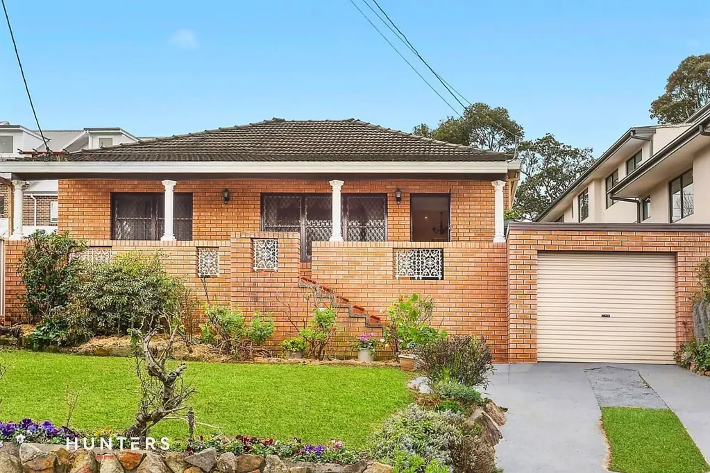 Carlingford 5 Bedroom Large Family Home with Duplex Potential (STCA) in Prime Carlingford