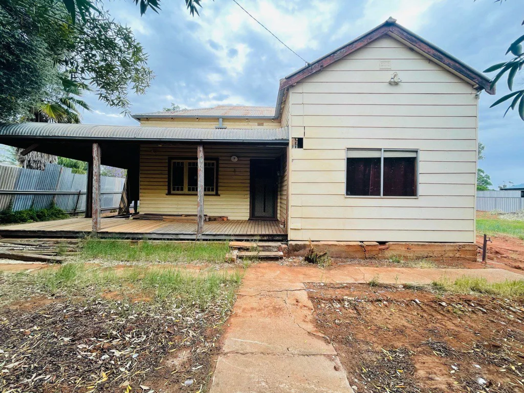 12 Goodwill Street, Condobolin, NSW 2877