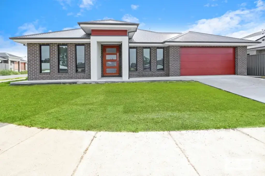 Stunning Brand-New 4-Bedroom Home in Thurgoona!