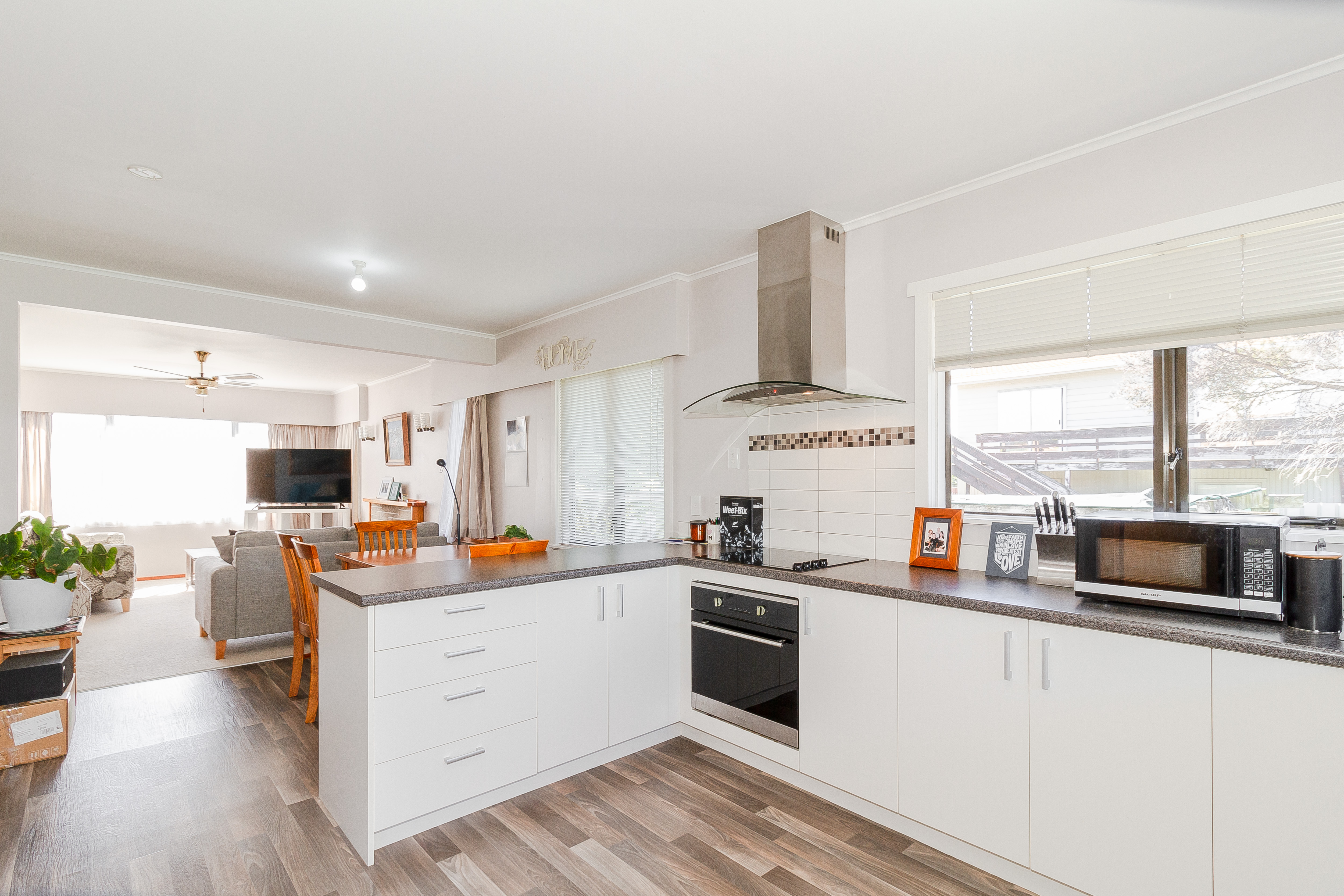 16 Auckland Road, Greenmeadows, Napier, 2 phòng ngủ, 1 phòng tắm, House