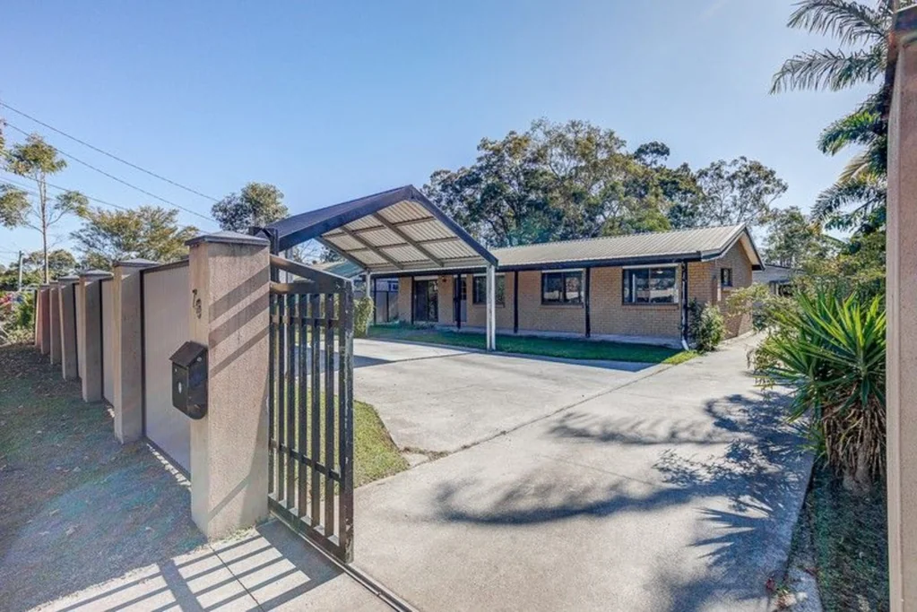 76 Bluegum Drive, Marsden, QLD 4132