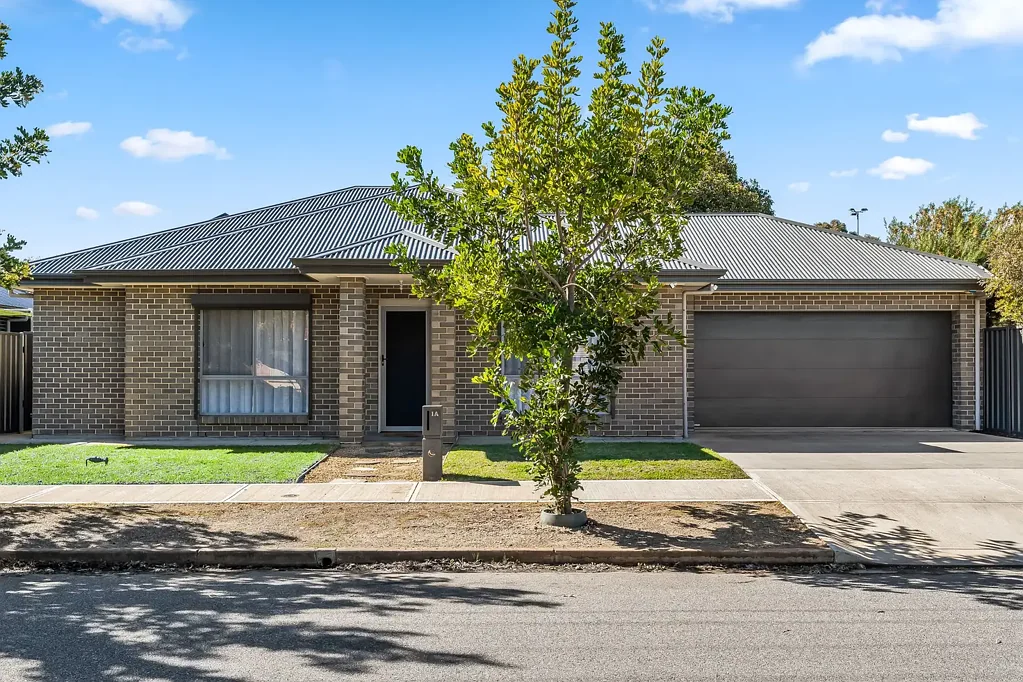 1A Douglas Street, Marion, SA 5043