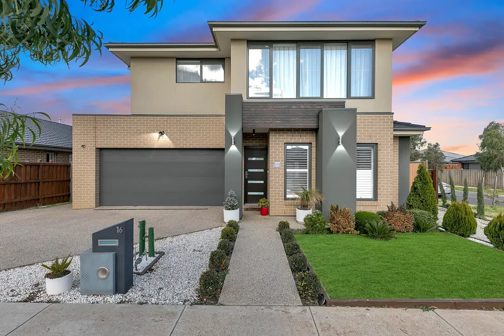 16 Locust Road, Aintree, VIC 3336