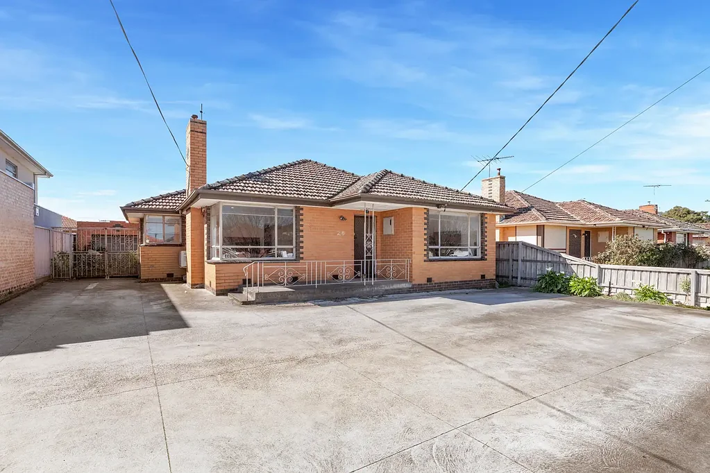 Renovated family home ready for the taking!