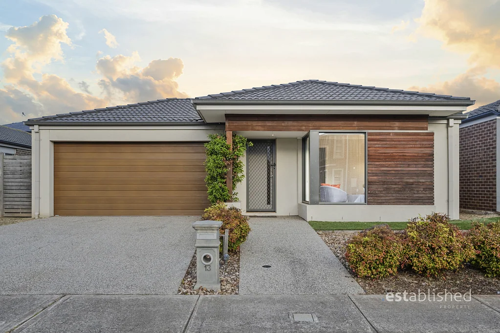 13 Windmill Way, Point Cook, VIC 3030