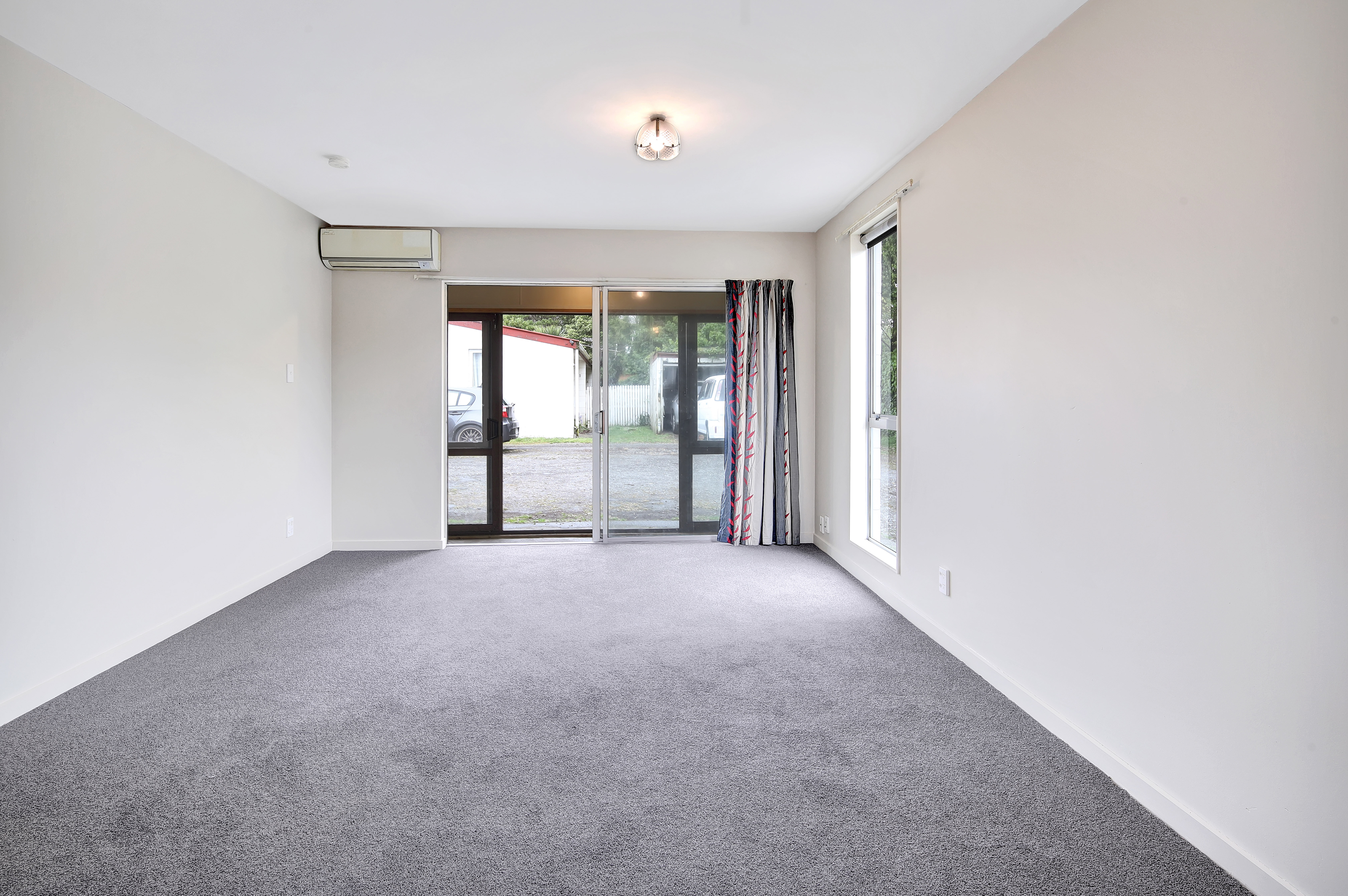 185b Ensors Road, Waltham, Christchurch, 2 Kuwarto, 1 Banyo