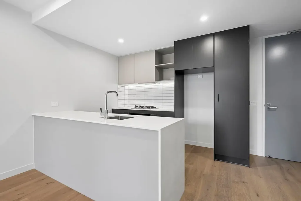 2401/104 Colac Road, Highton, VIC 3216