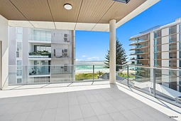 6/1449 Gold Coast Highway, Palm Beach