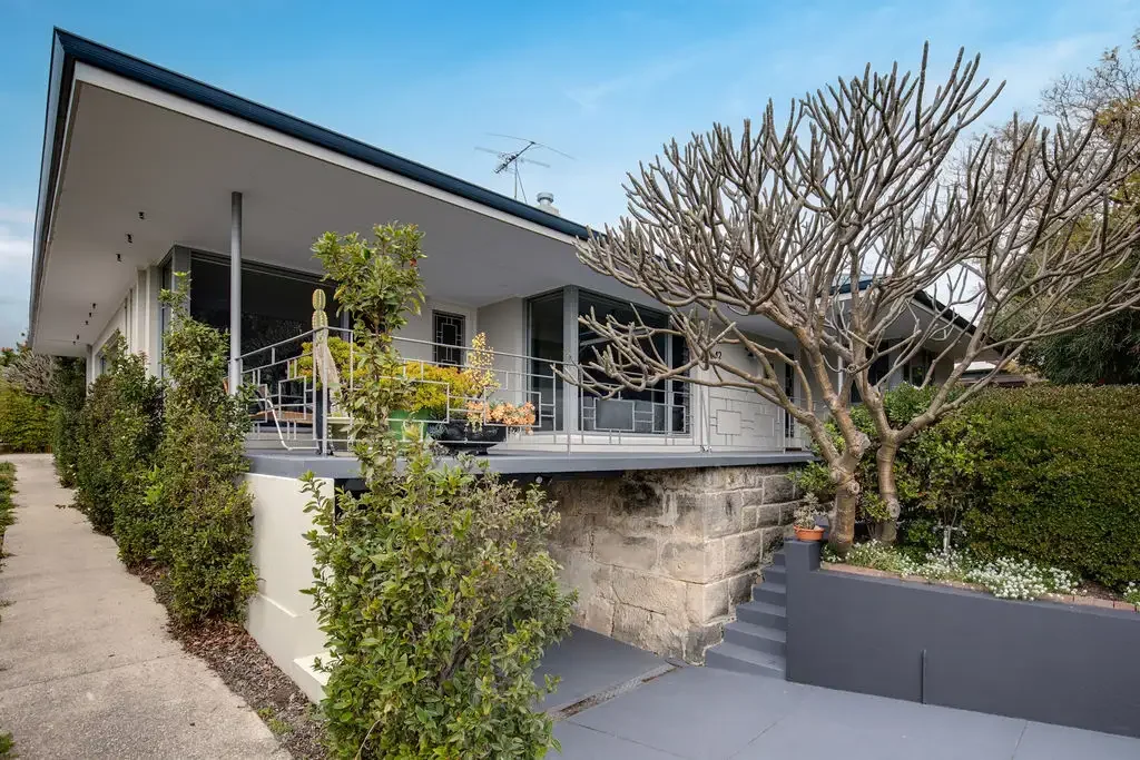 East Fremantle 3Kwarto Architectural Sophistication, Riverside Living
