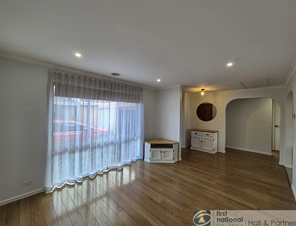 2/37 John Hunter Drive, Endeavour Hills, South East Melbourne, 2 rūma, 1 rūma horoi, Unit