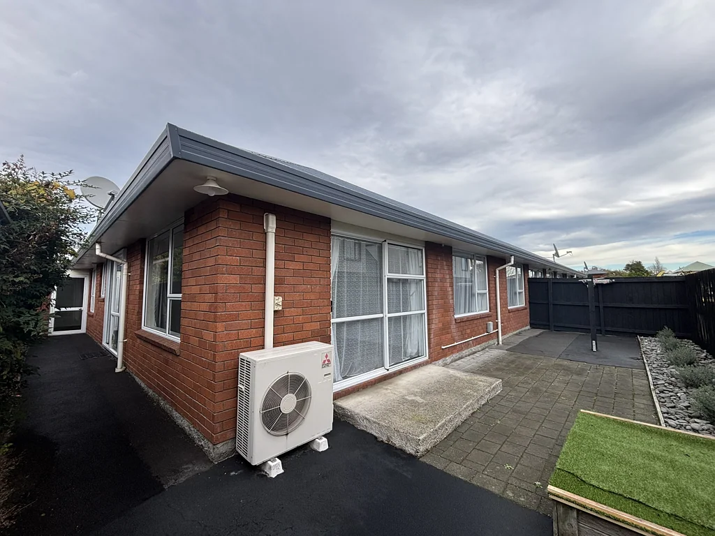 6 Month Lease - 94c Wainui Street, Riccarton