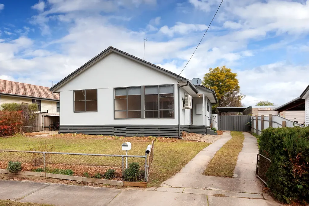 Tallangatta 3ਬੈੱਡਰੂਮ TALLANGATTA - Freshly Updated and Move In Ready