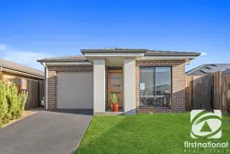 16 Fleece Loop, Oran Park